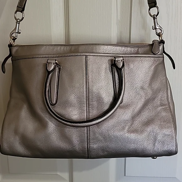 Coach Bag - Picture 5 of 11